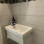 Executive Single With En-suite In Centre Luxembourg