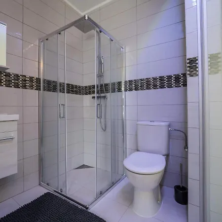 Pensjonat Executive Single With En-suite In Centre