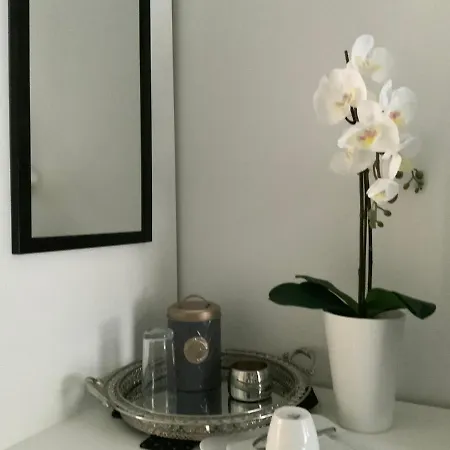 Pensjonat Executive Single With En-suite In Centre Luksemburg